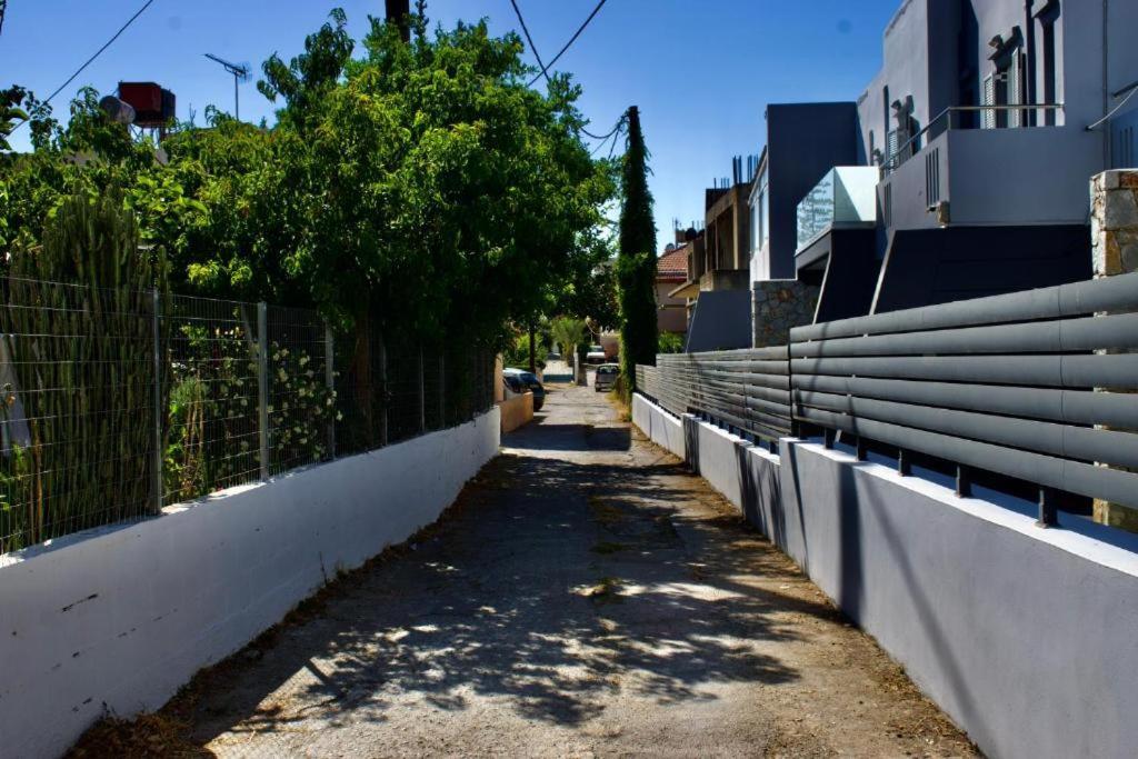 Stamatias Home, Fully Equipped Cottage 5 Minutes From The Sea Chrissi Akti Chania Exterior foto