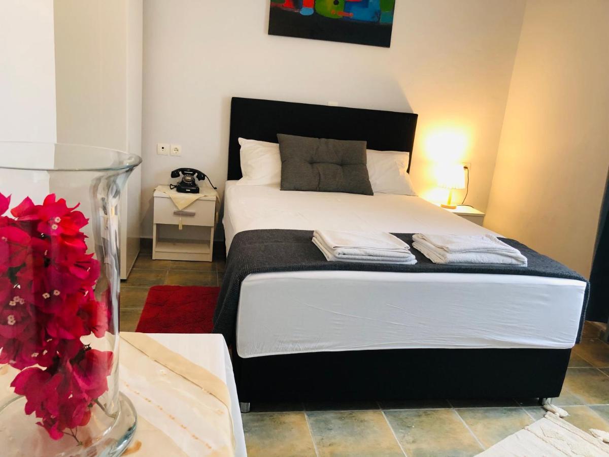 Stamatias Home, Fully Equipped Cottage 5 Minutes From The Sea Chrissi Akti Chania Exterior foto