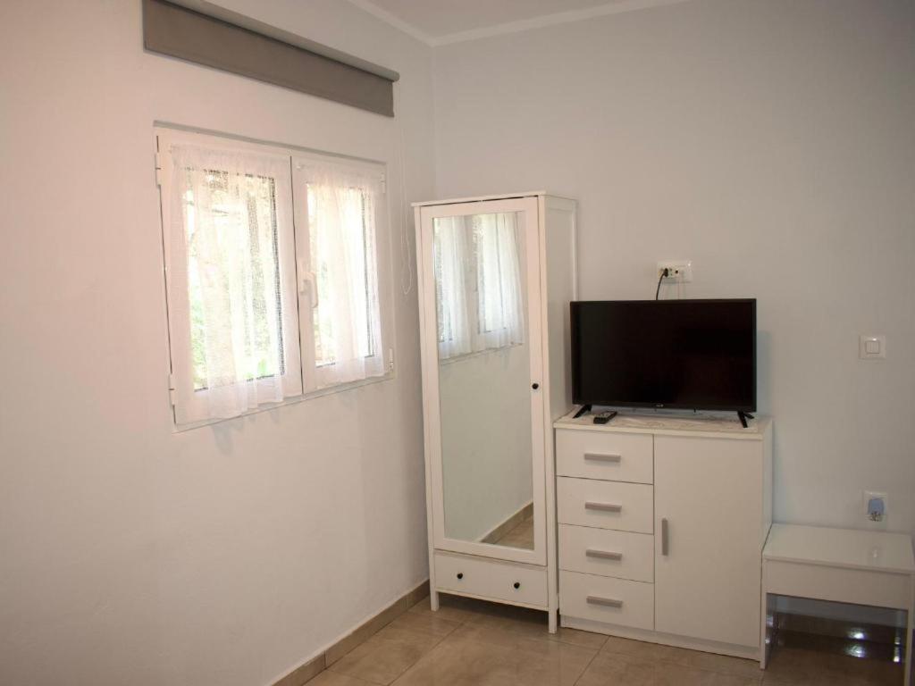 Stamatias Home, Fully Equipped Cottage 5 Minutes From The Sea Chrissi Akti Chania Exterior foto